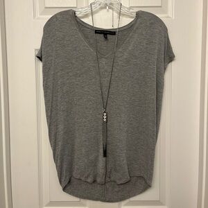WHBM Heather Grey Jetsetter Tee Size: XXS